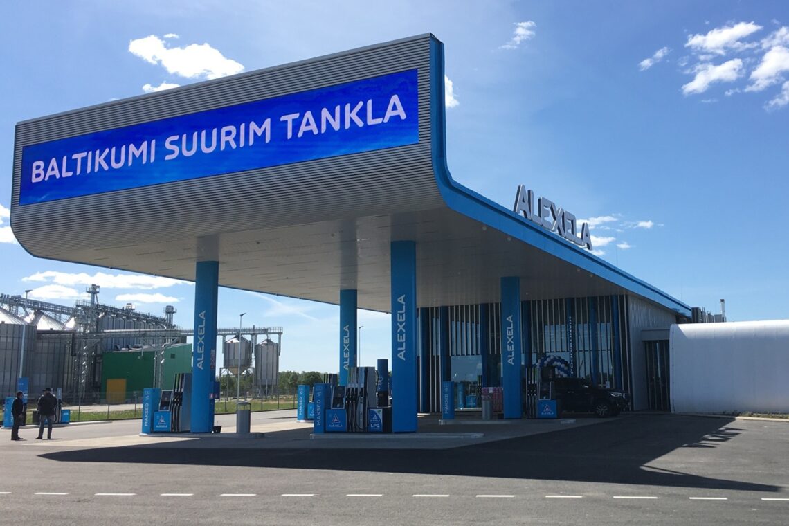 Alexela Imavere tankla, LED ekraan, digitaalne välimeedia, välimeedia reklaamipind