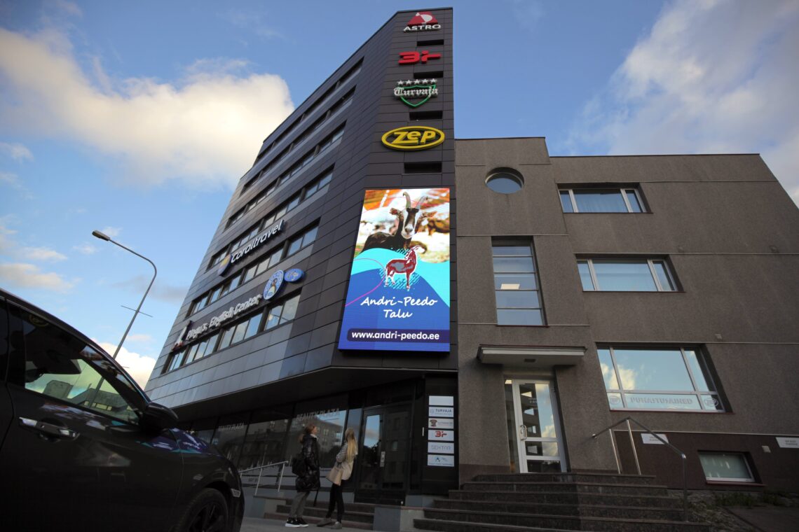 Ledzep outdoor digital commercial