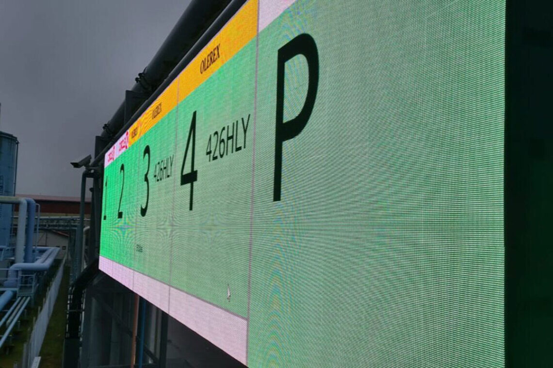 Led signage by Ledzep