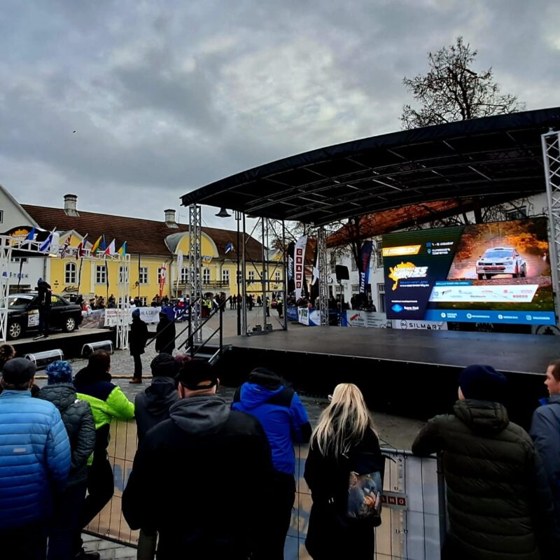 Saaremaa ralli. Ledzep Group. LED ekraanid. Mobiilne LED ekraan. Mobiile LED treiler. Ürituste tehniline teenindamine.