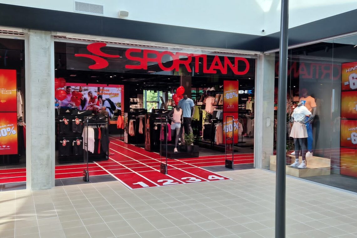 Ledzep Group, Viljandi Sportland, kaupluse digitaliseerimine, digimeedia, reklaampinnad, LCD ekraanid, LED ekraanid, digital signage