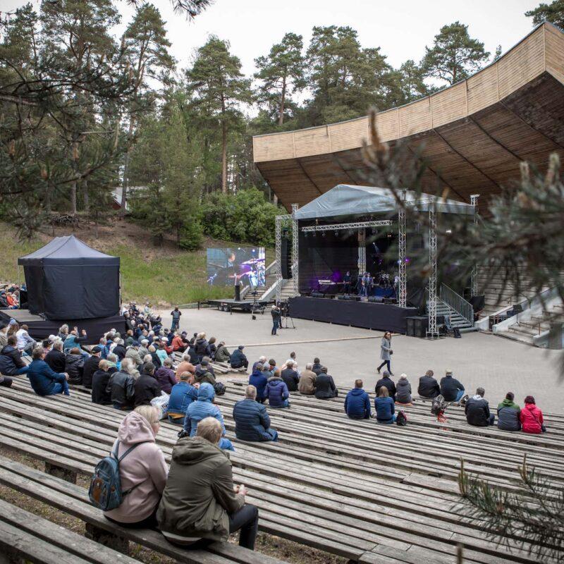 Elva Rock 50, Ledzep Group, mobiilne LED ekraan, Mobiilne LED treiler, ratastel LED ekraan, liigutatav LED ekraan