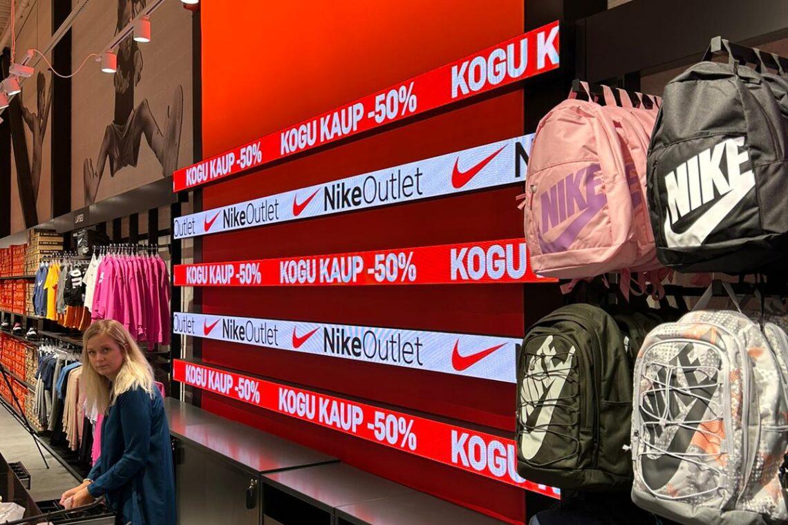 Kurna Nike Outlet, Sportland Group, Ledzep Group, LED ekraan, LED ribad, LED moodulid, LCD ekraan, Vogels kinnitus, ekraan kauplusesse